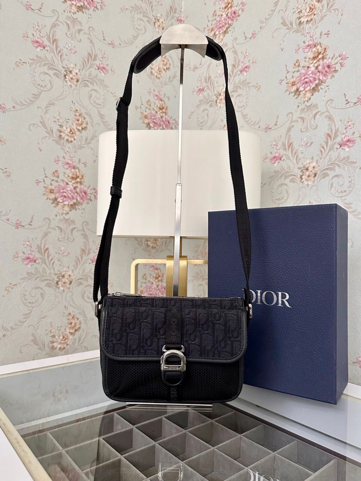 d0c762c9-3e86-4f59-9ff3-db9ec1446d82