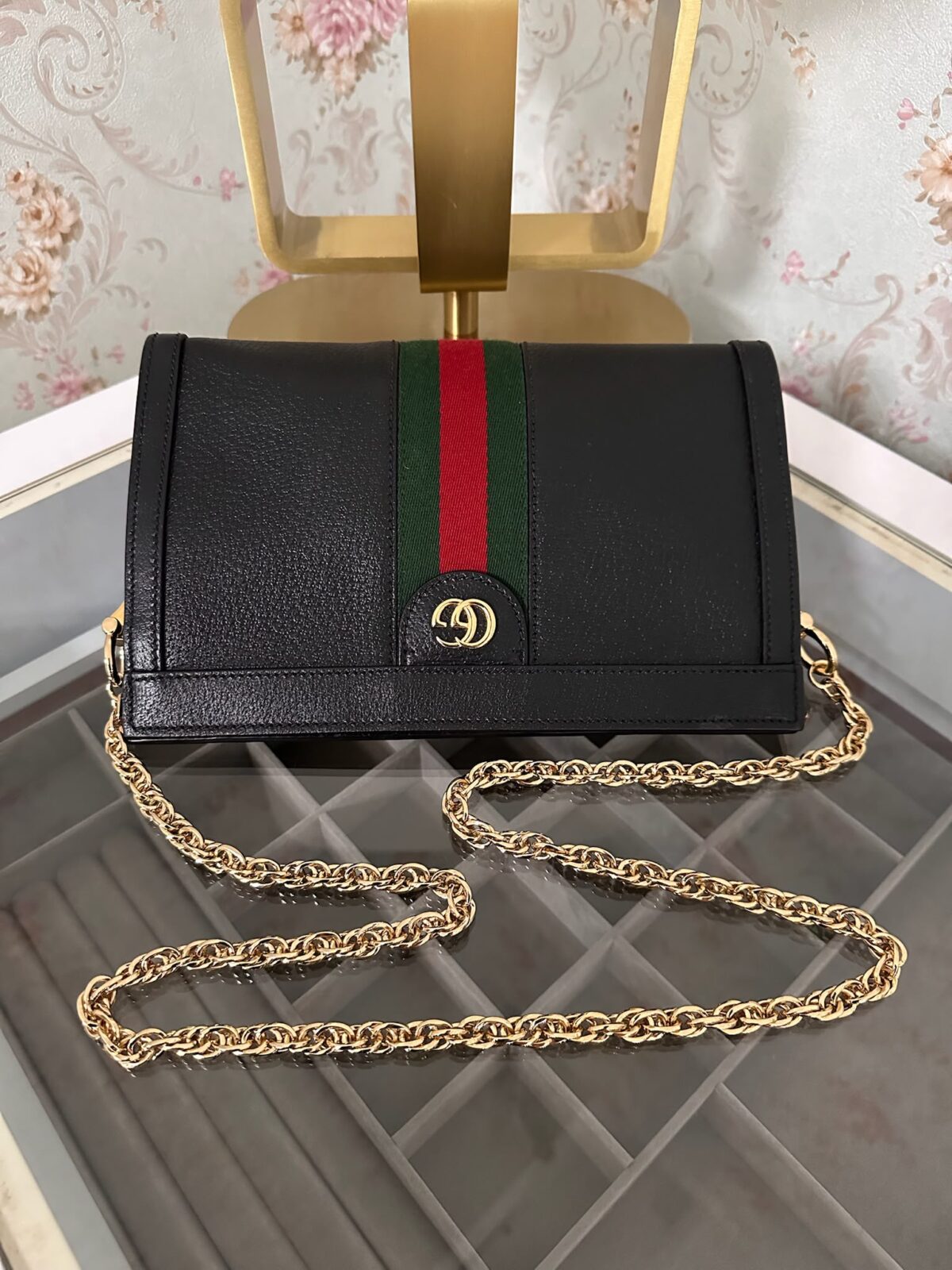 0c4a0837-1c23-4227-bb10-06343d62f844