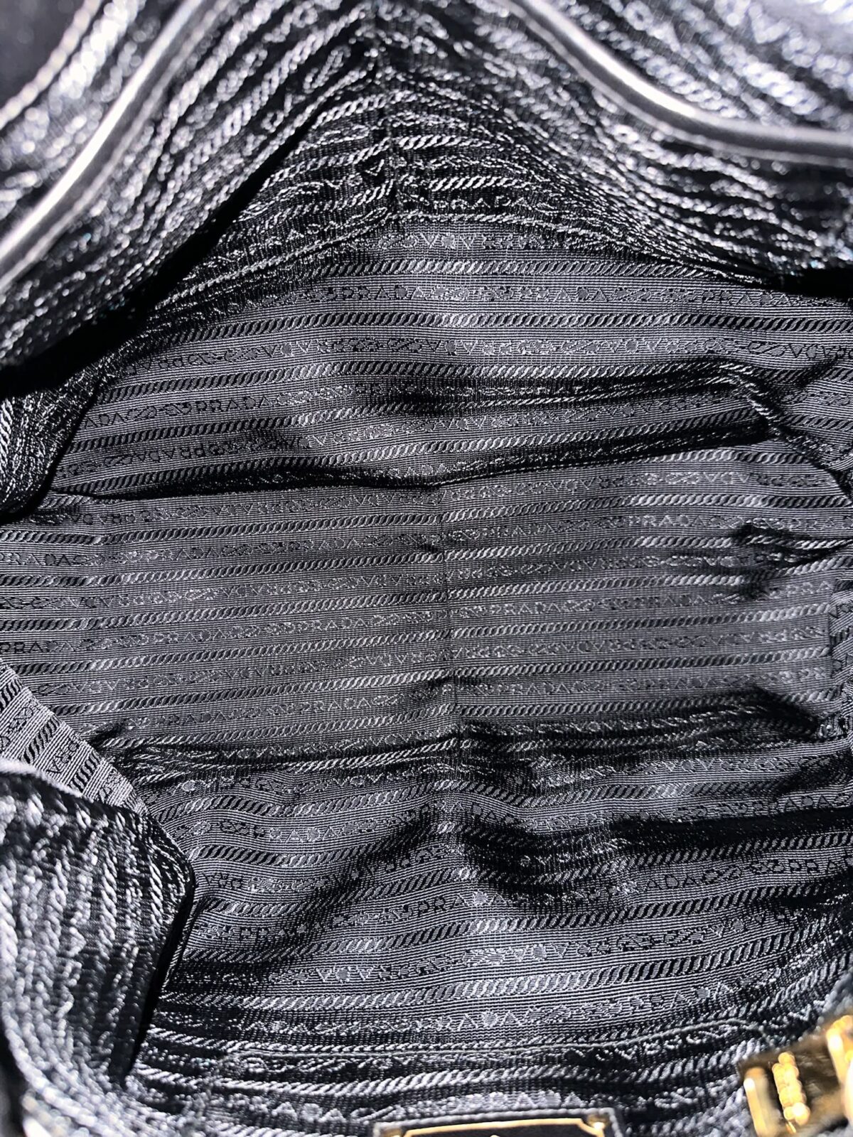 fe9f5fdb-4744-4c83-b09e-298151dd6dd3