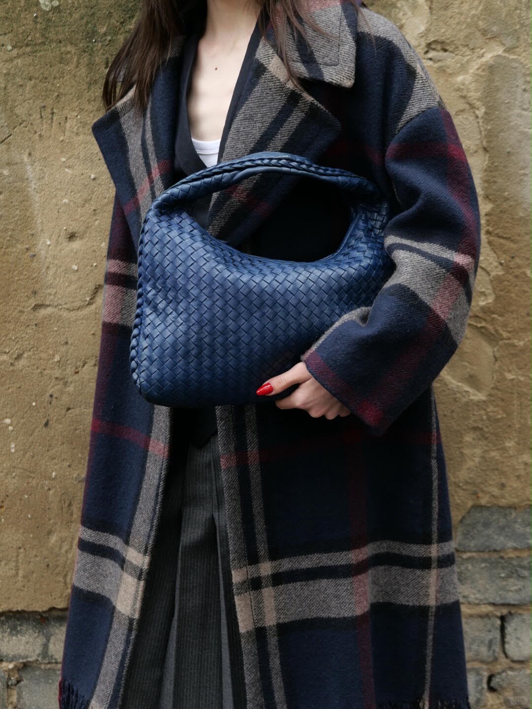 5885fd26-a3d7-4813-81c3-b958b2e3667f