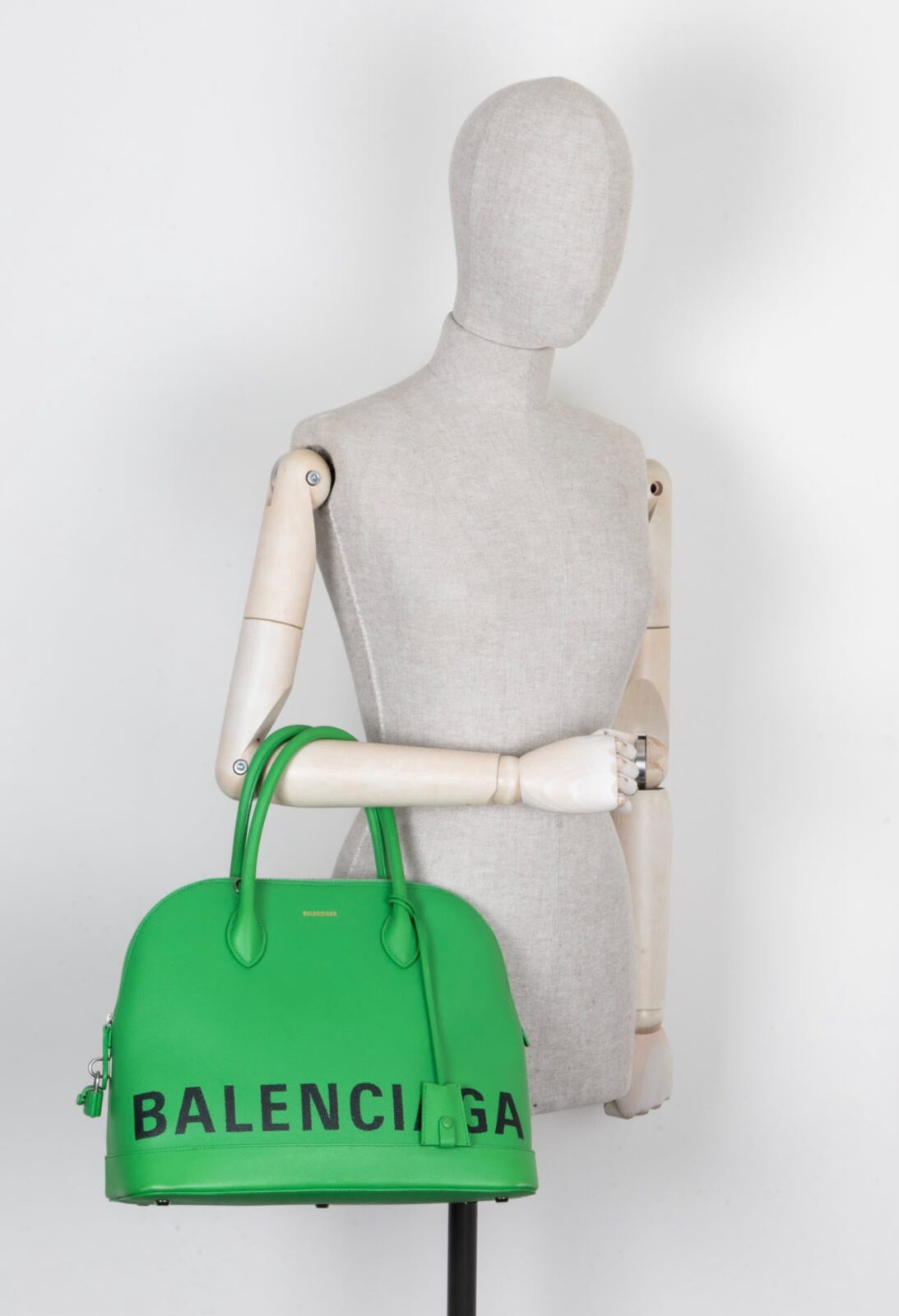 06f89db7-e7b1-4759-b30e-8952d1a58f4a